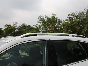 2018 251T Ԅ 5 V ^