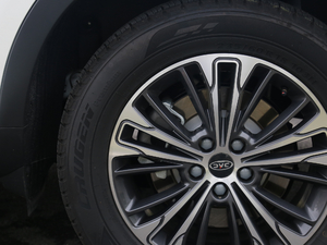 2018 251T Ԅ 5 V ^