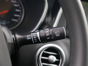 2018 251T Ԅ 5 V п؅^