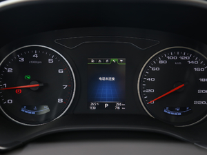 2018 251T Ԅ 5 V п؅^