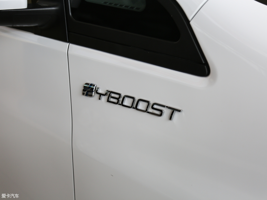 2018L(fng)M4 HBτ(dng) A