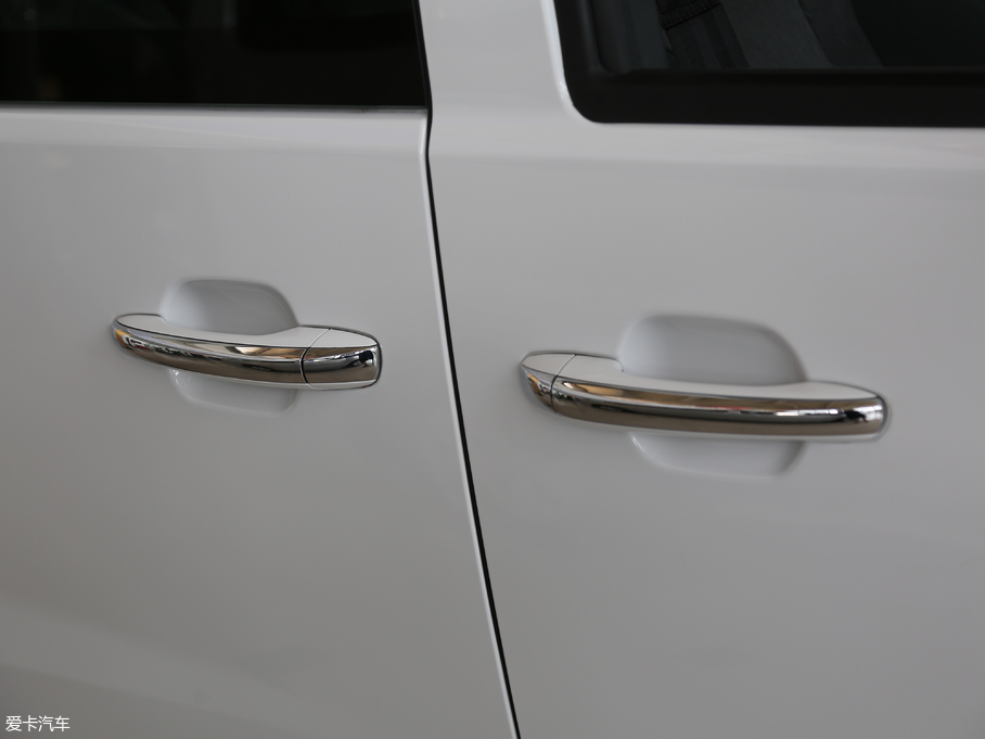 2018L(fng)M4 HBτ(dng) ̄(w) 1.5T ք(dng)A