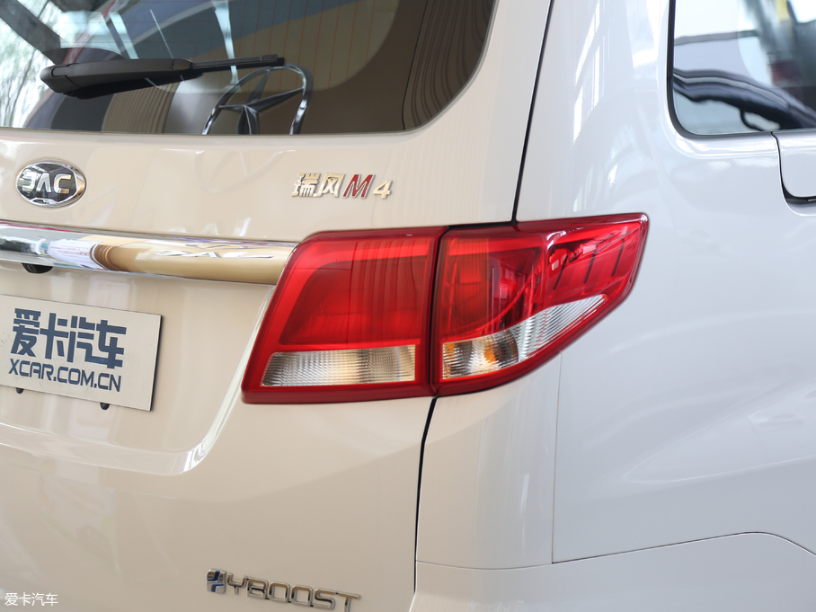 2018LM4 HBτ ̄հ 1.5T քӺA