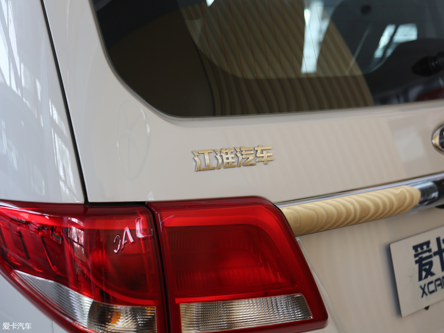 2018LM4 HBτ ̄հ 1.5T քӺA