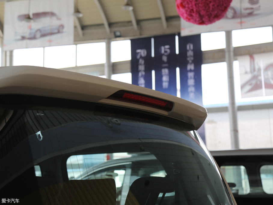 2018LM4 HBτ ̄հ 1.5T քӺA