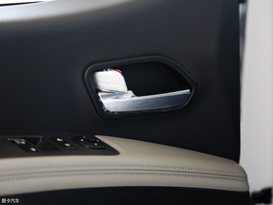 2018LM4 HBτ ̄հ 1.5T քӺA