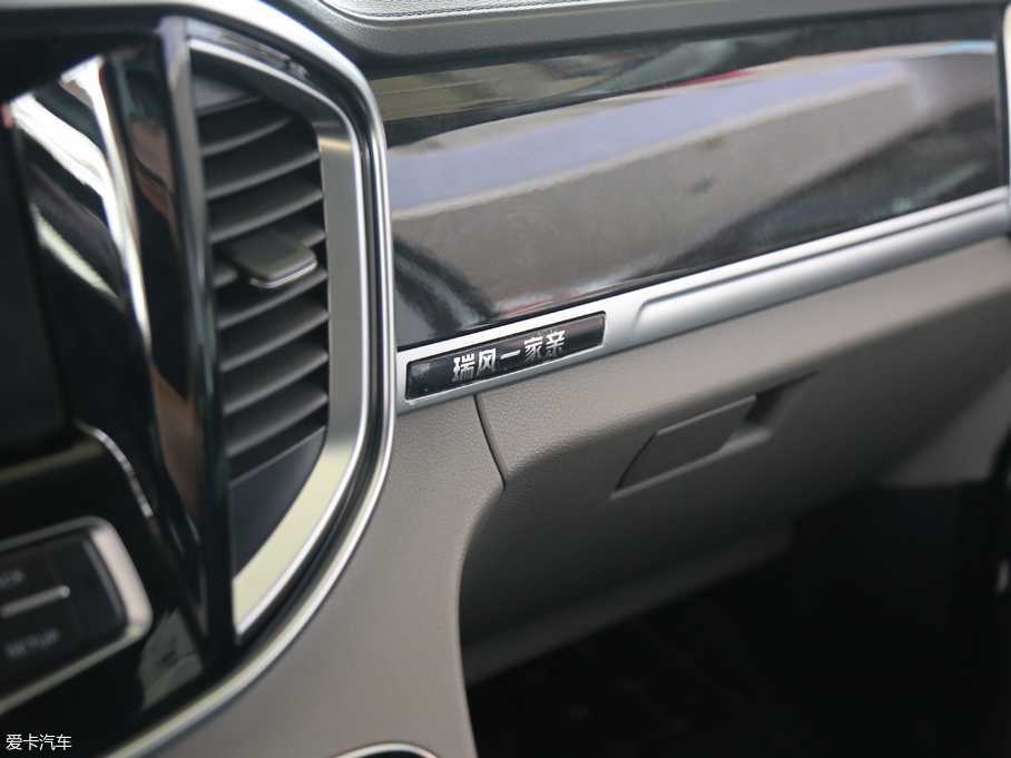 2018L(fng)M4 HBτ(dng) ̄(w) 1.5T ք(dng)A