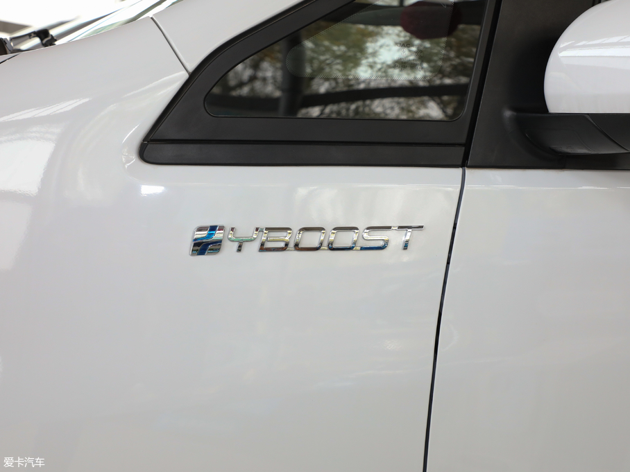 2018LM4 HBτ ̄հ 1.5T քӺA