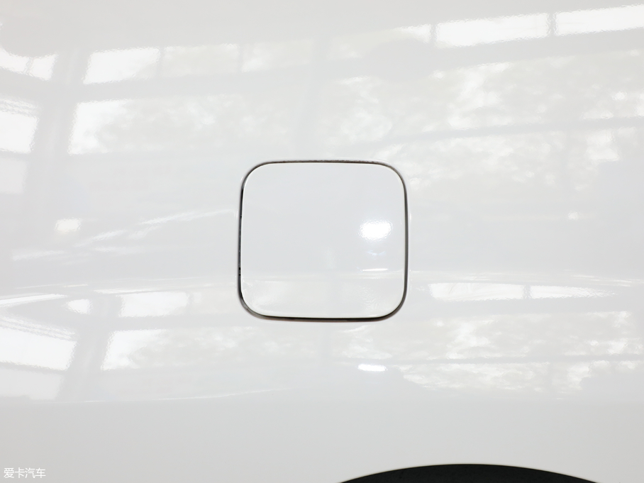 2018LM4 HBτ ̄հ 1.5T քӺA