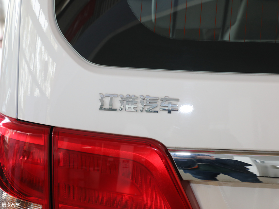 2018LM4 HBτ ̄հ 1.5T քӺA