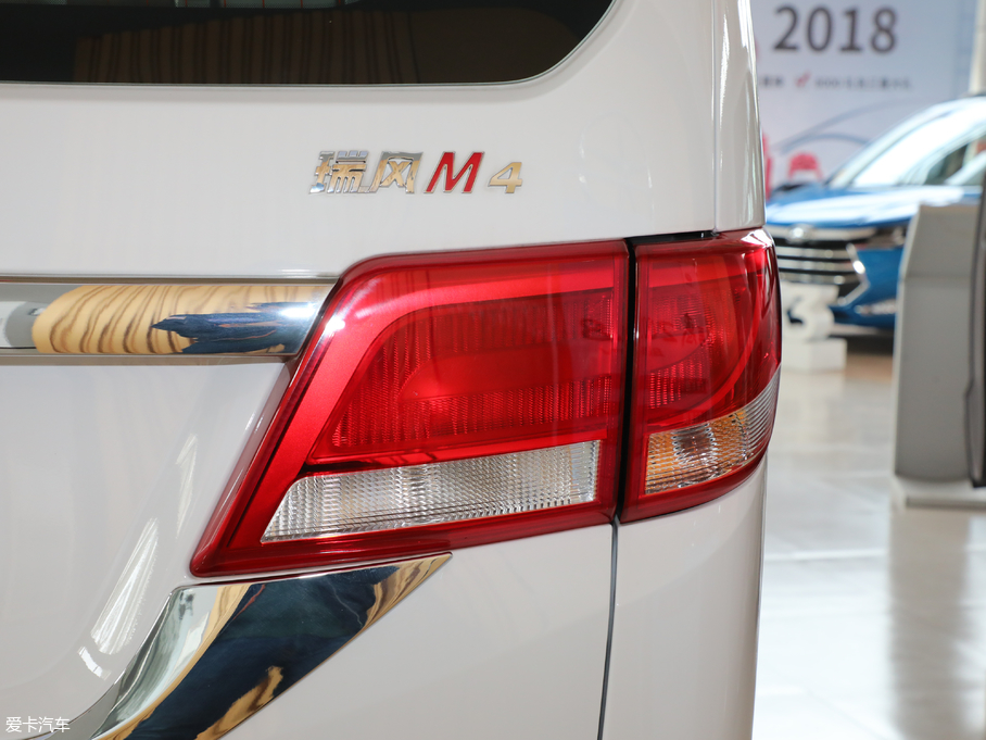 2018L(fng)M4 HBτ(dng) ̄(w) 1.5T ք(dng)A