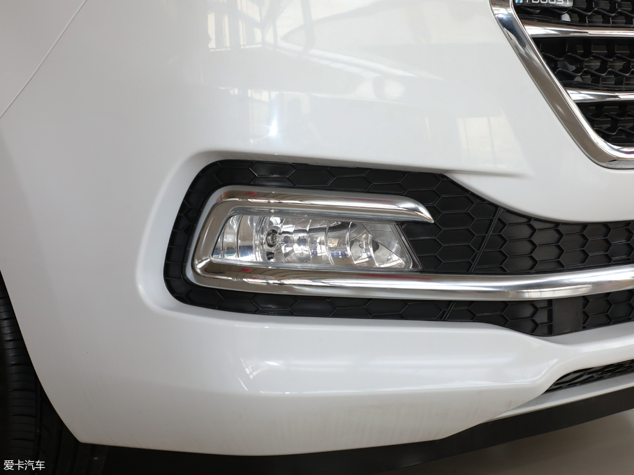 2018LM4 HBτ ̄հ 1.5T քӺA