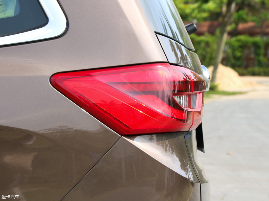 2018L(fng)R3 1.6L ք(dng)A 6/7