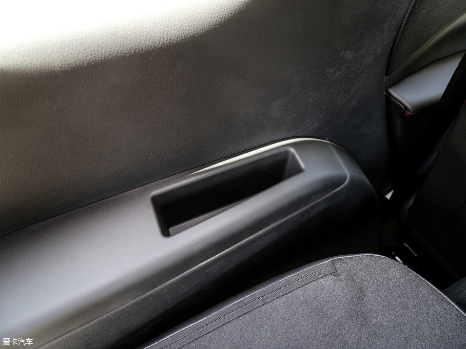 2018�����LR3 1.6L �քӺ��A�� 6/7��