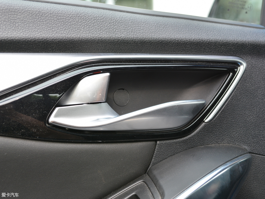 2018L(fng)R3 1.6L ք(dng)A 6/7