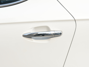 2018ư 1.6L CVTA ^