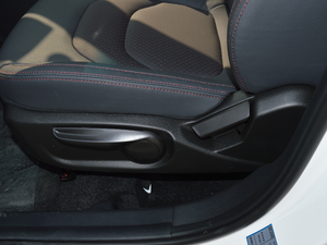 2018ư 1.6L CVTA {{