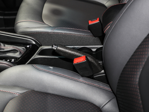 2018款1.6L CVT欧洲版 驻车制动器