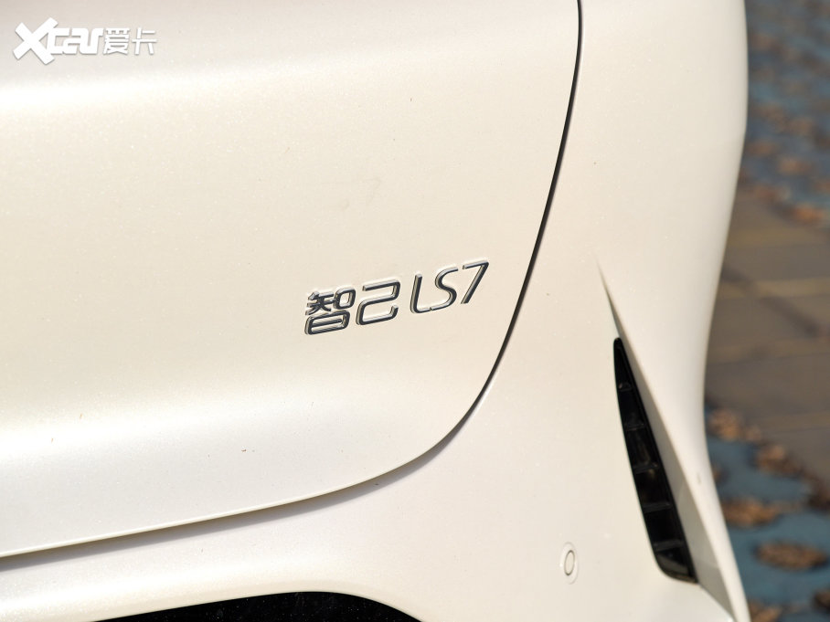 2023ǼLS7 100kWh Pro