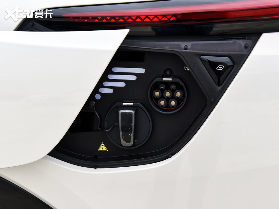 2023ǼLS7 90kWh Elite(q)