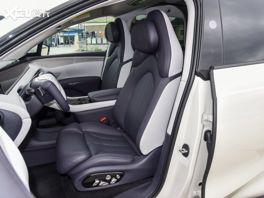 2023ǼLS7 90kWh Elite