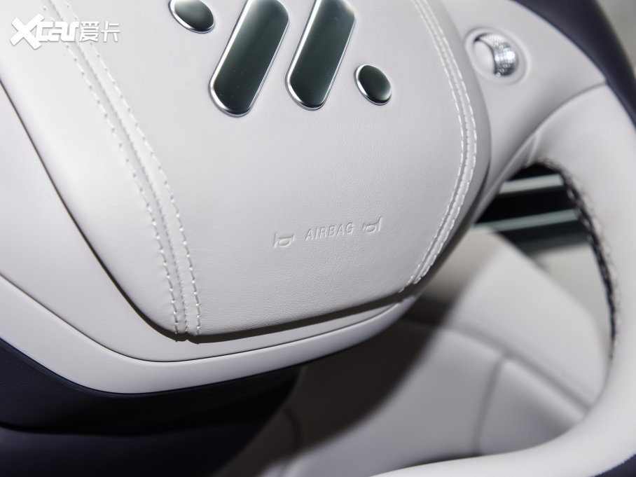 2023ǼLS7 90kWh Elite