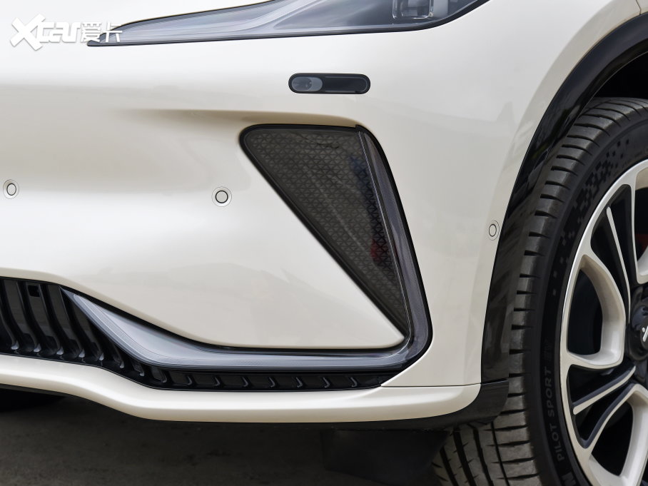 2023ǼLS7 100kWh Lux