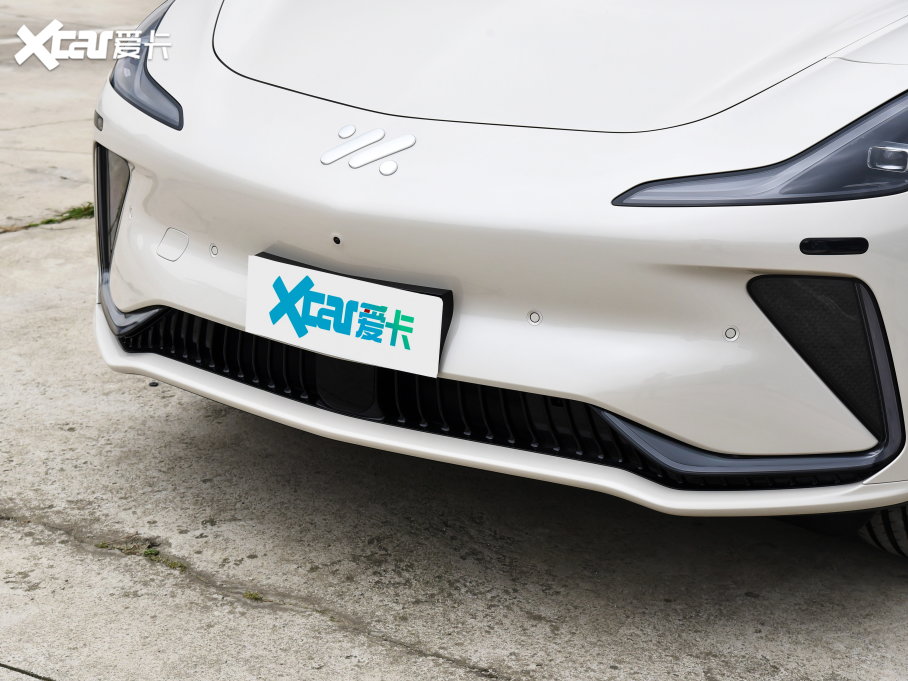 2023ǼLS7 100kWh Lux