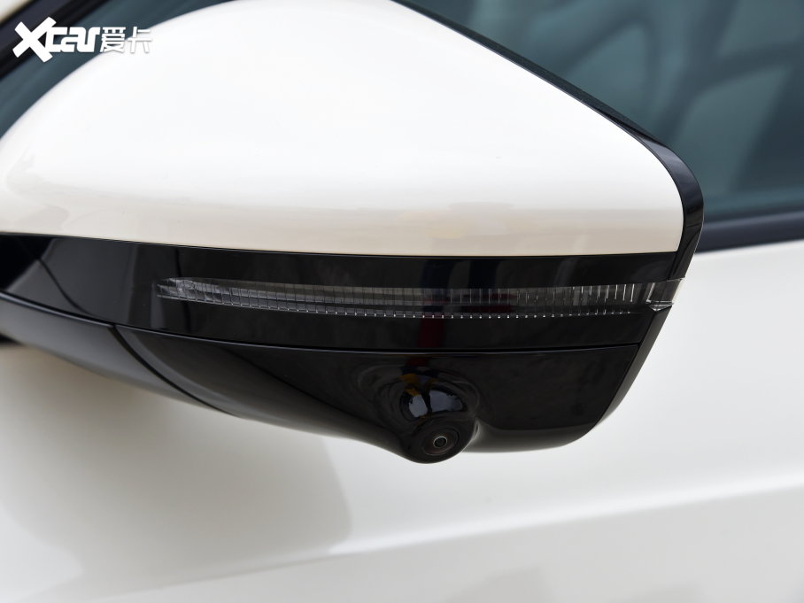 2023ǼLS7 100kWh Lux