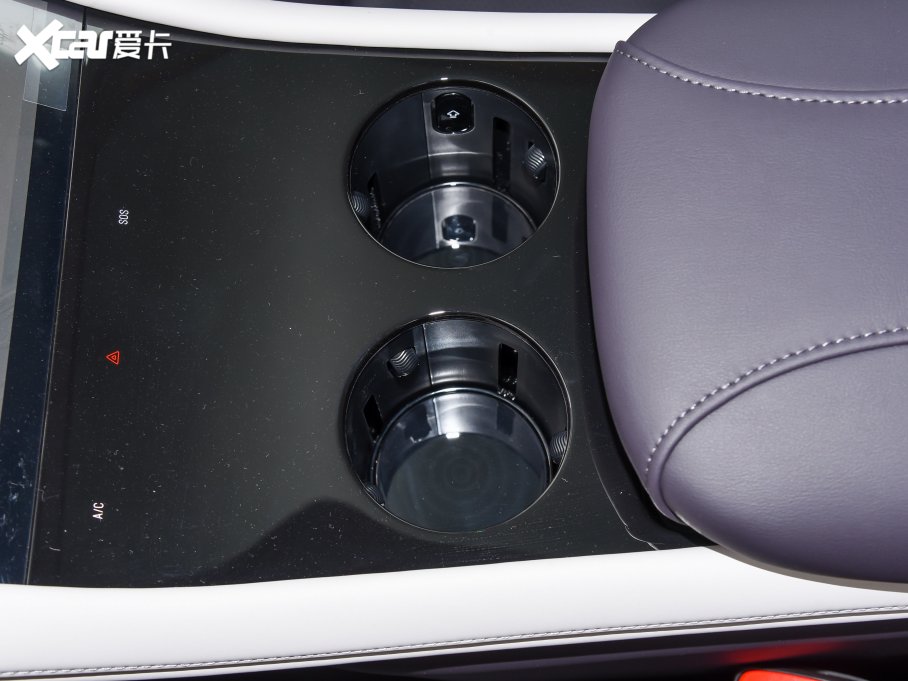 2023ǼLS7 100kWh Lux