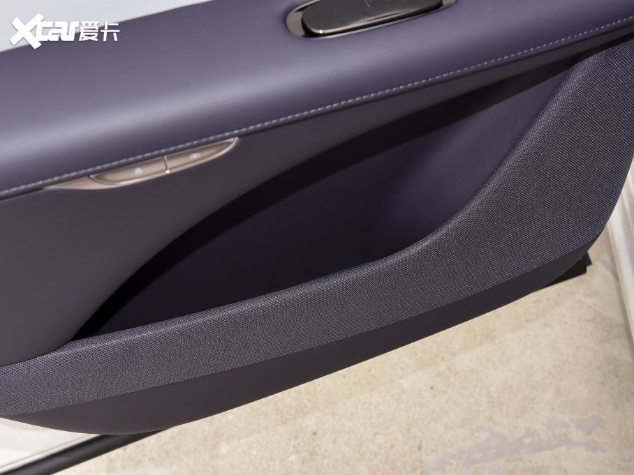 2023ǼLS7 100kWh Lux