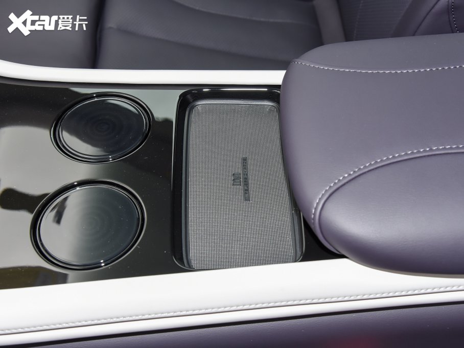 2023ǼLS7 100kWh Lux(q)