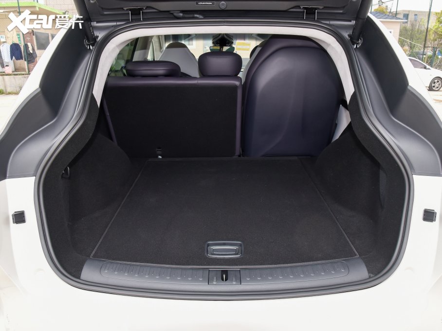 2023ǼLS7 100kWh Lux