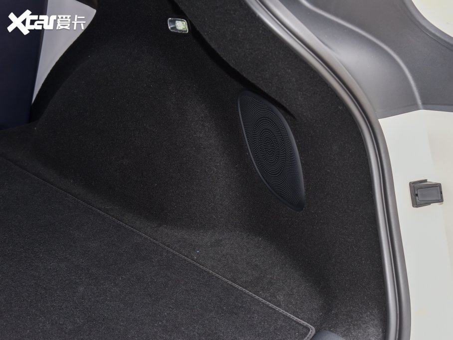 2023ǼLS7 100kWh Lux