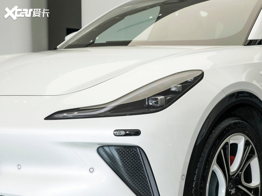 2023ǼLS7 100kWh Lux