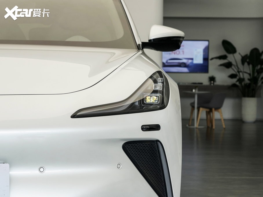 2023ǼLS7 100kWh Lux