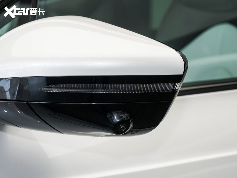 2023ǼLS7 100kWh Lux