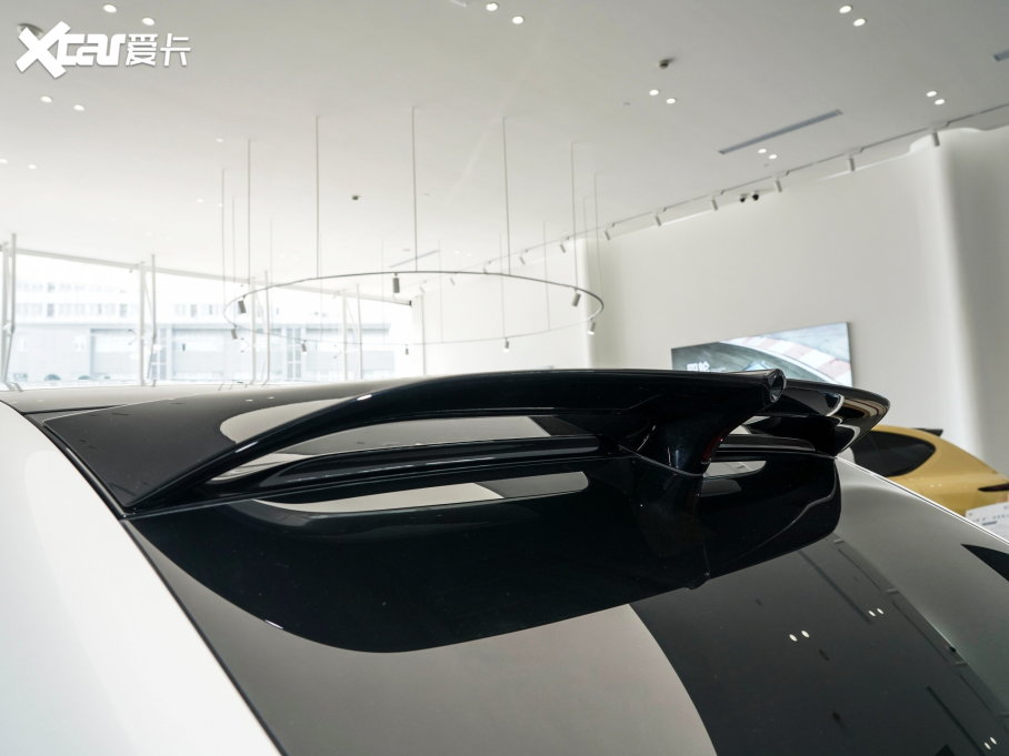 2023ǼLS7 100kWh Lux