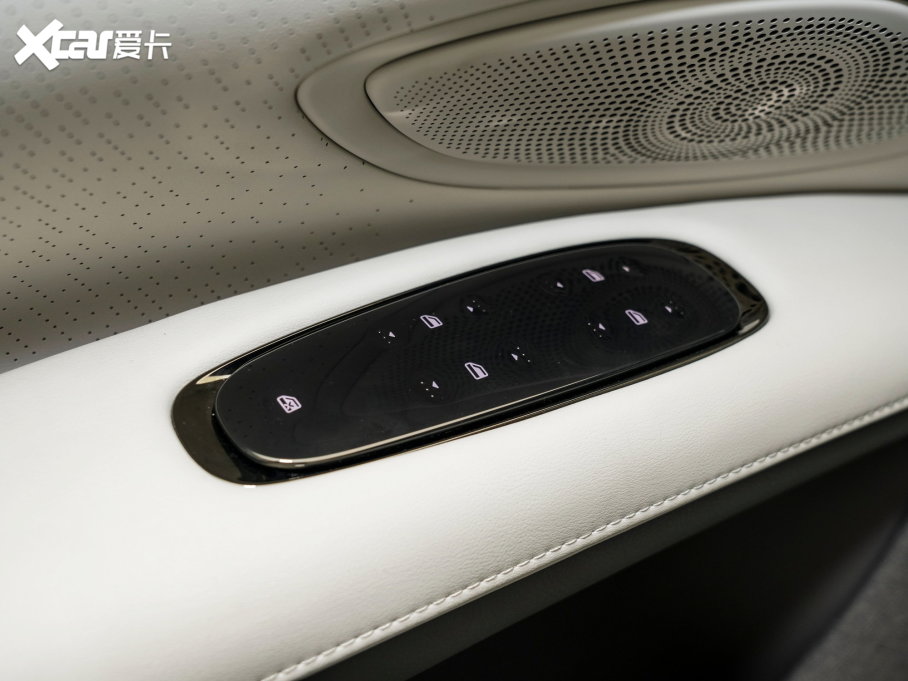 2023ǼLS7 100kWh Lux