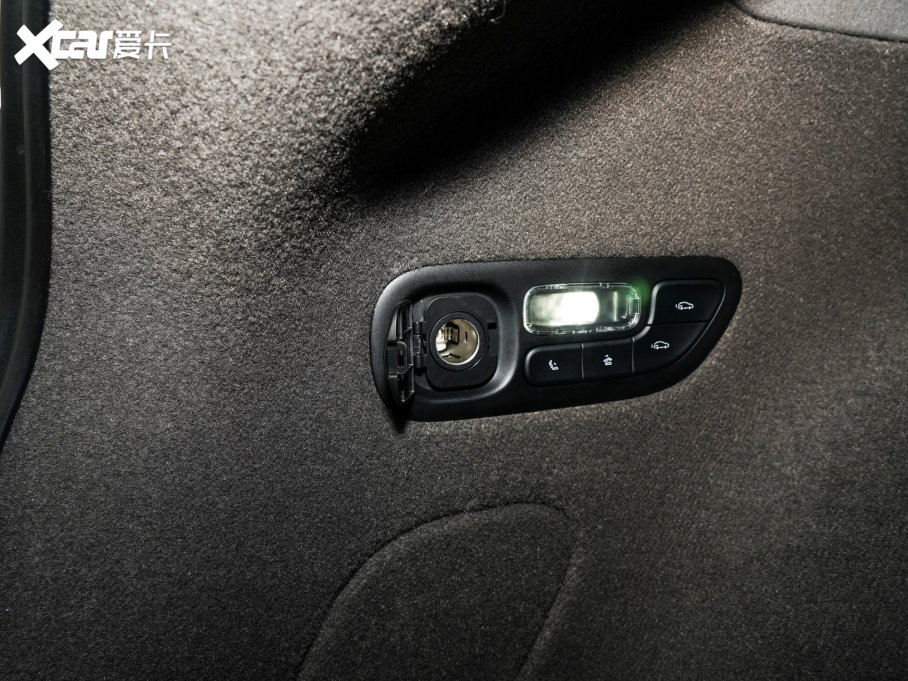 2023ǼLS7 100kWh Lux