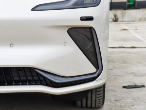 2023100kWh Lux(q) (x)(ji)^