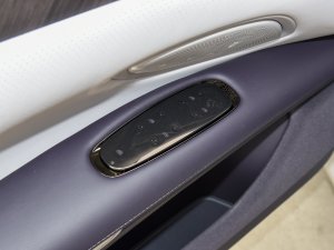 2023100kWh Lux {܇ƅ^	