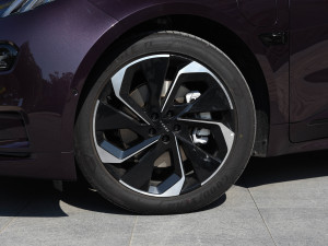 2021Lm늙C WE ݆Ȧ