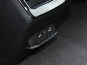 2021Lm늙C WE п؅^