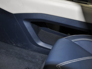 2022Lmp늙C YOU g