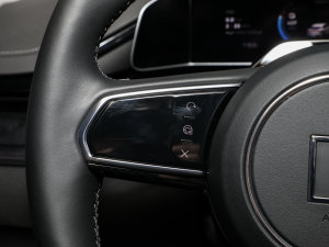 2022Lm늙C WE п؅^