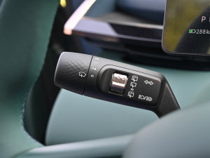 2023�����YOU�� 5�� �п؅^