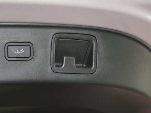 2023����YOU�� 4�� ���g����