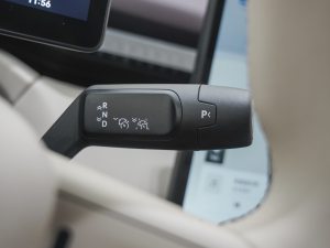 2023����YOU�� 4�� �Q���U