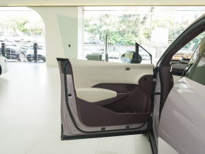 2023����YOU�� 4�� �{�λ܇�T